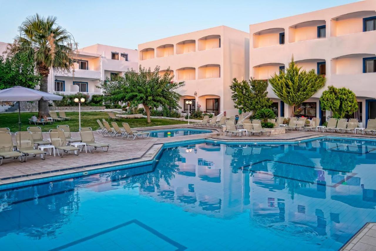 Adel Paradise Adelianos Kampos Exterior photo
