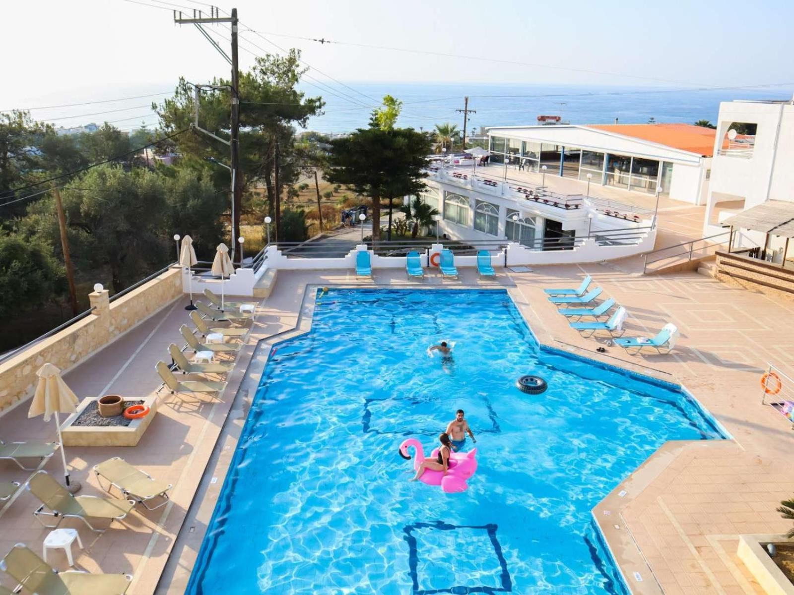 Adel Paradise Adelianos Kampos Exterior photo