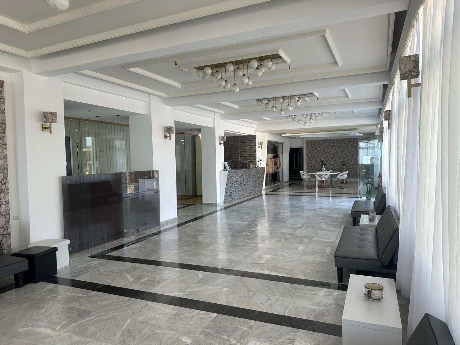 Adel Paradise Adelianos Kampos Exterior photo