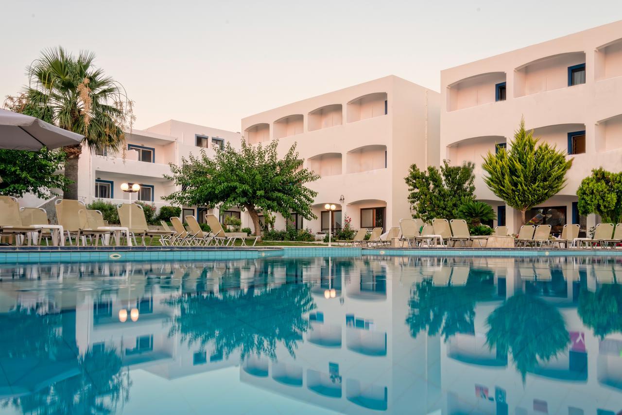 Adel Paradise Adelianos Kampos Exterior photo